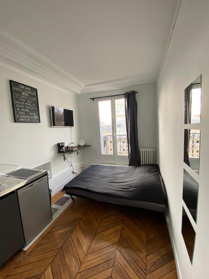 The Eiffel Tower Room Parijs Buitenkant foto